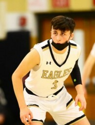Trumbull youth basketball player with Fairfield Fierce